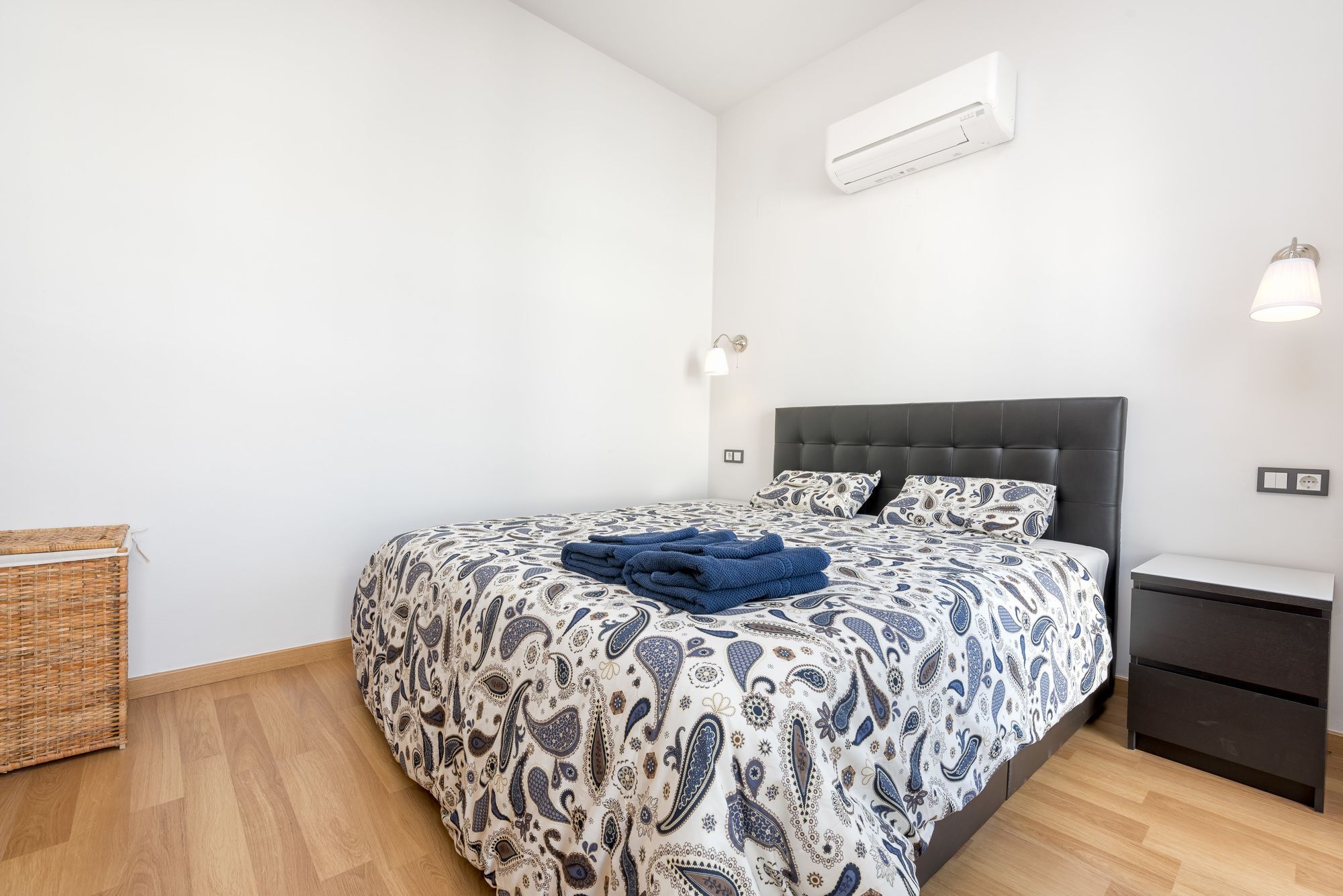 Espacioso Apartamento Jinetes Malaga Bagian luar foto
